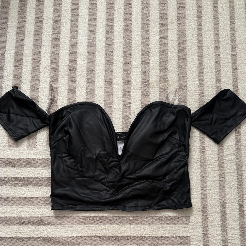 Stylish Black Off-Shoulder Crop Top